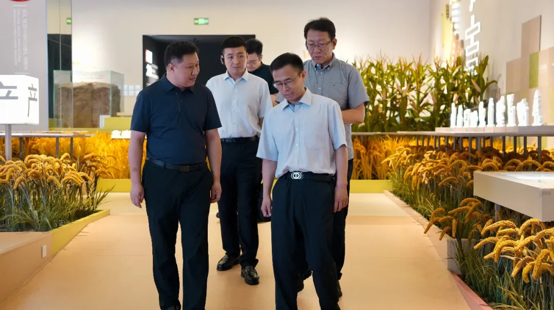 长春新区管委会主任宋德武一行莅临佐丹力健康产业集团调研 
